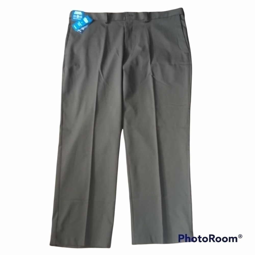 Haggar Hidden Comfort Cool Right Classic Fit Pants Brown 42W x 29 L